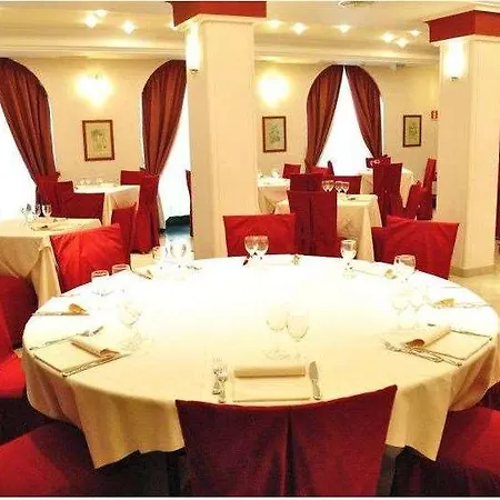 Hotel Phi Hortensis 3*