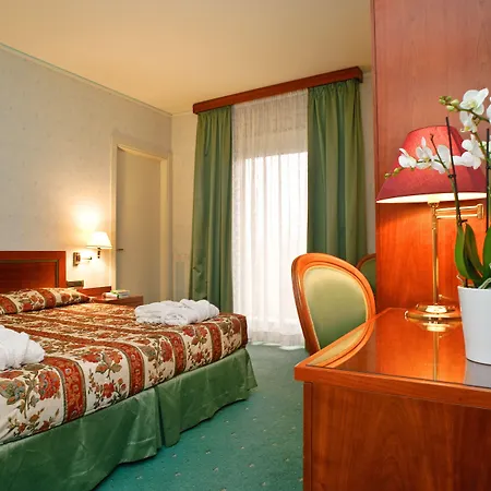 Hotel Phi Hortensis Cannara