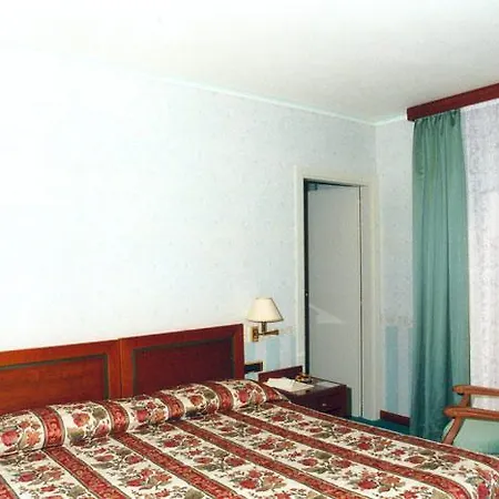 Phi Hortensis Hotel 3*