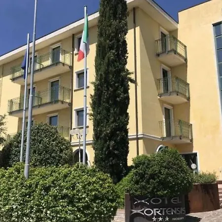 Phi Hortensis Hotel