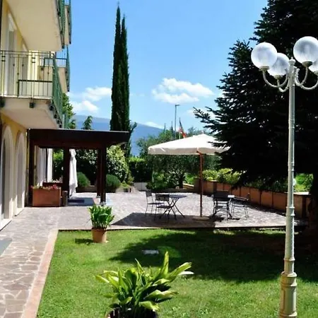 Hotel Phi Hortensis